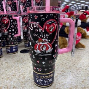 Yukon Outfitters Love is in the Air Tumbler